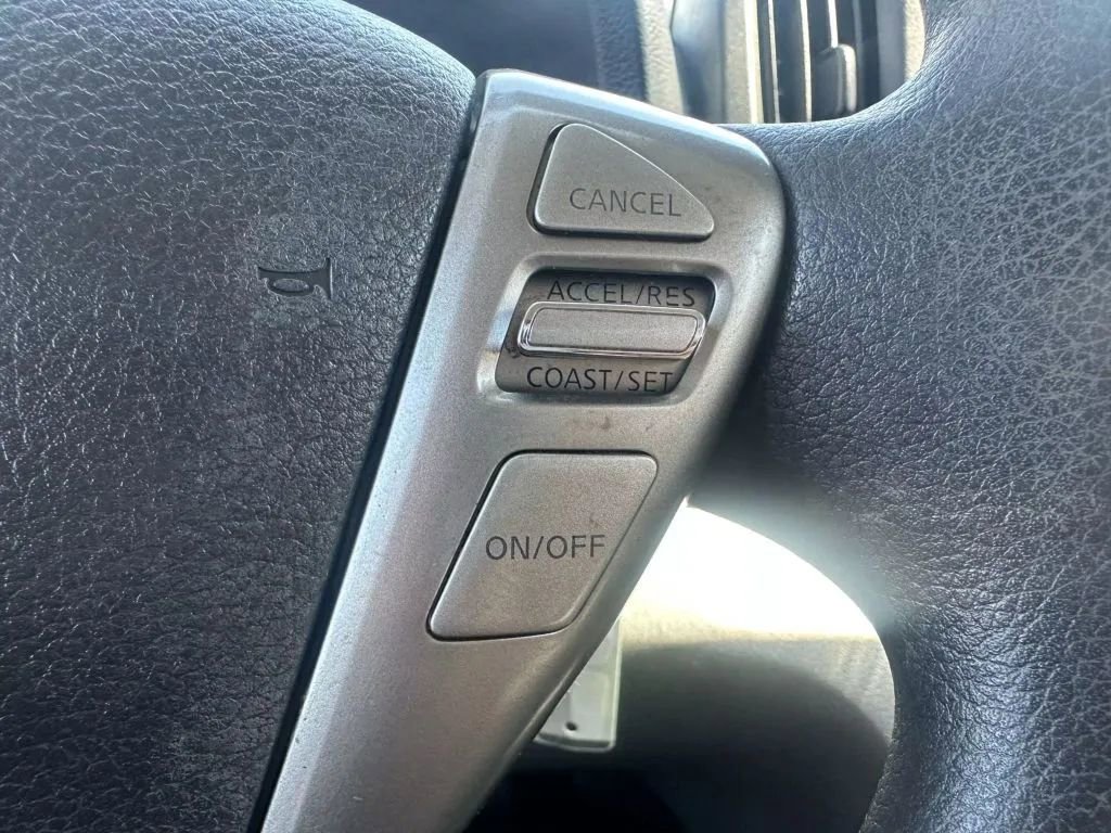 Vehicle image 19 of 26