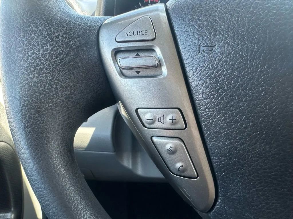 Vehicle image 10 of 26