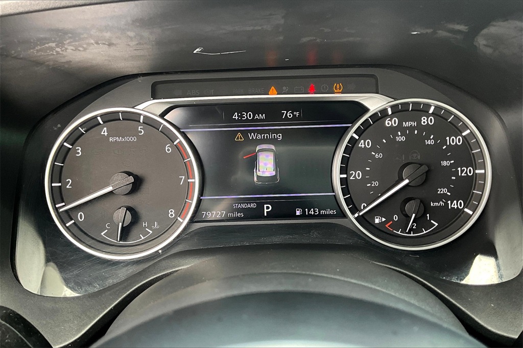 Vehicle image 20 of 32