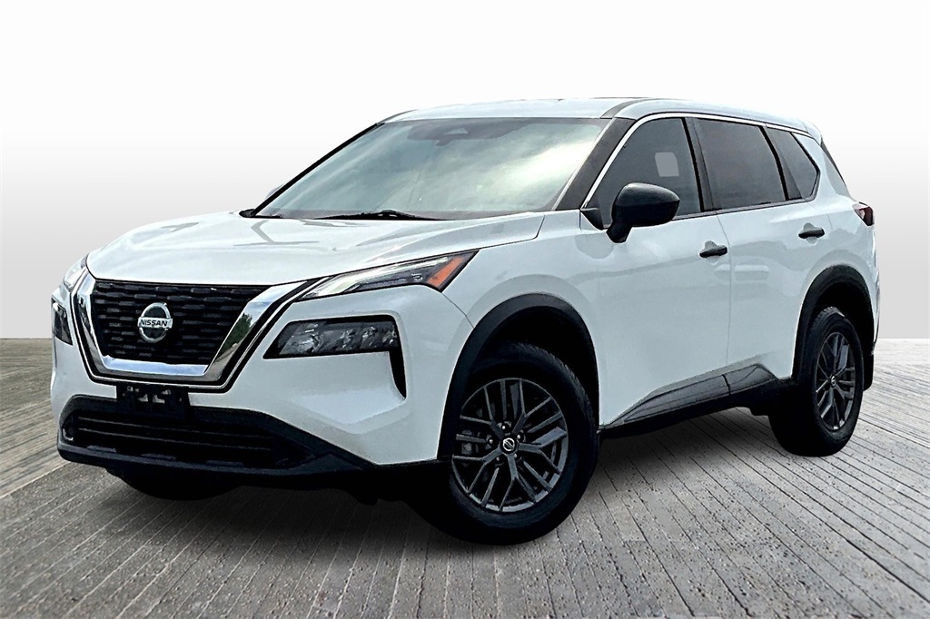 Vehicle image 1 of 32