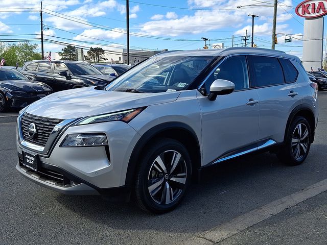 2021 Nissan Rogue SL Image 1 of 31