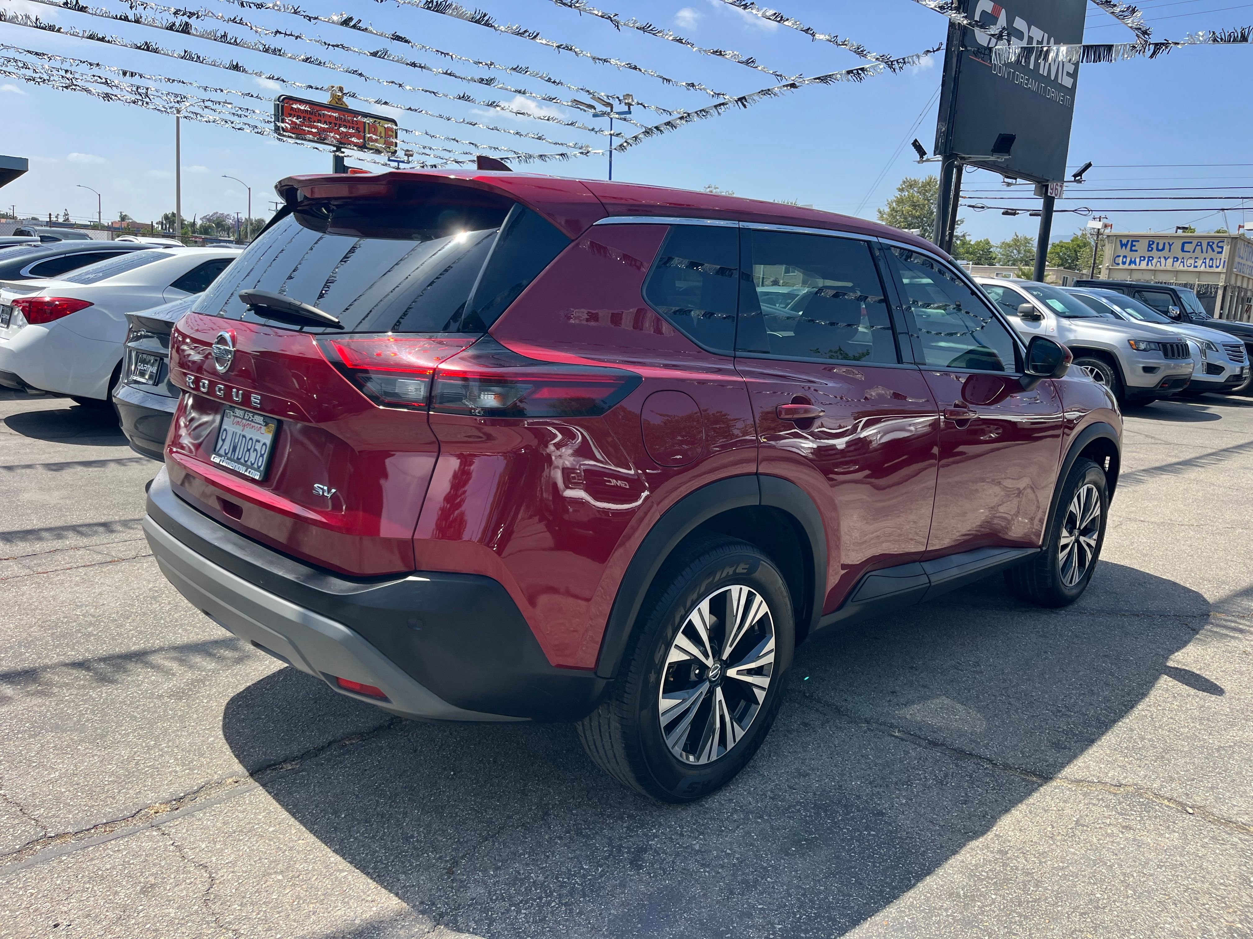 Vehicle image 13 of 67