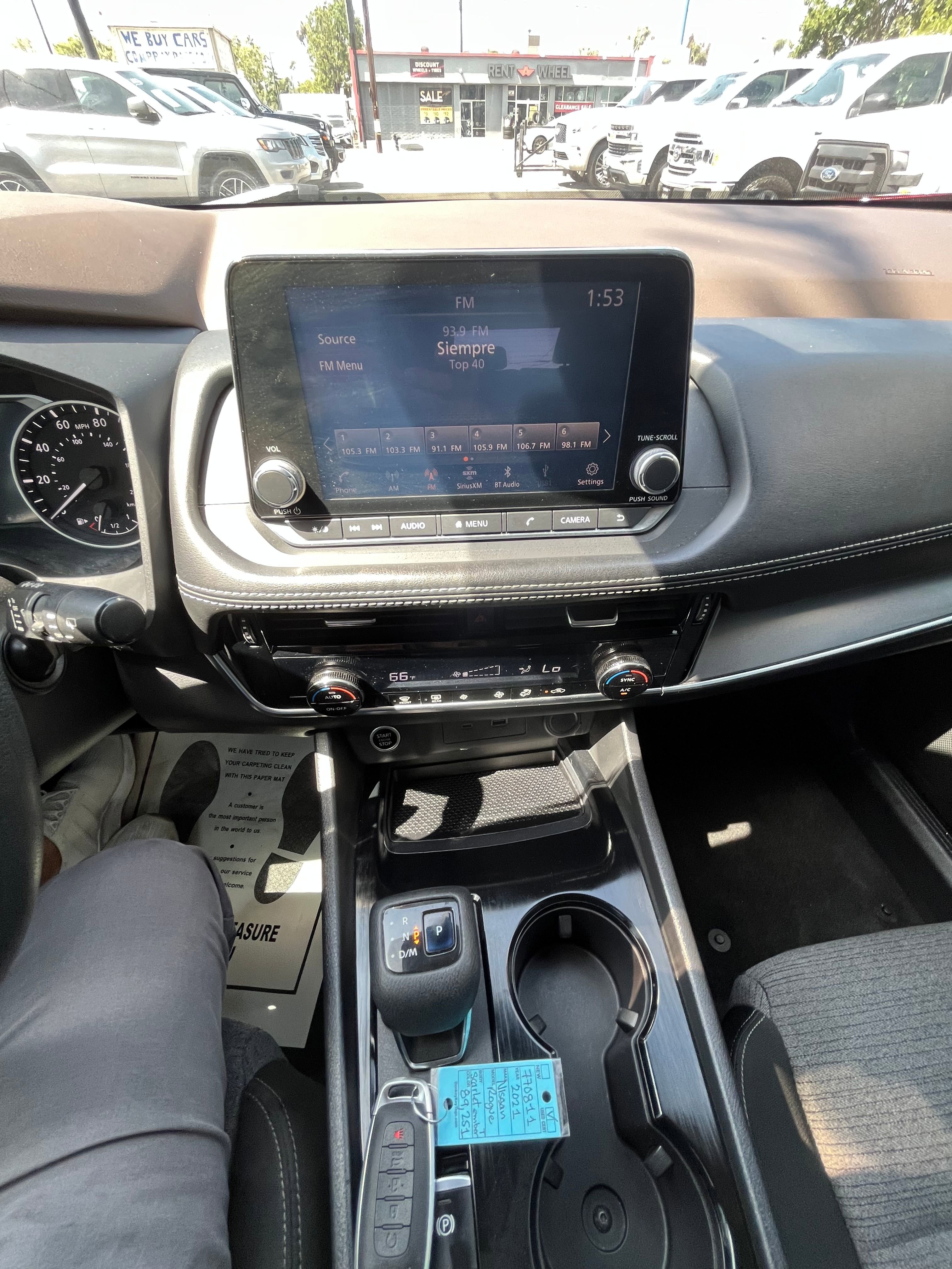 Vehicle image 54 of 67