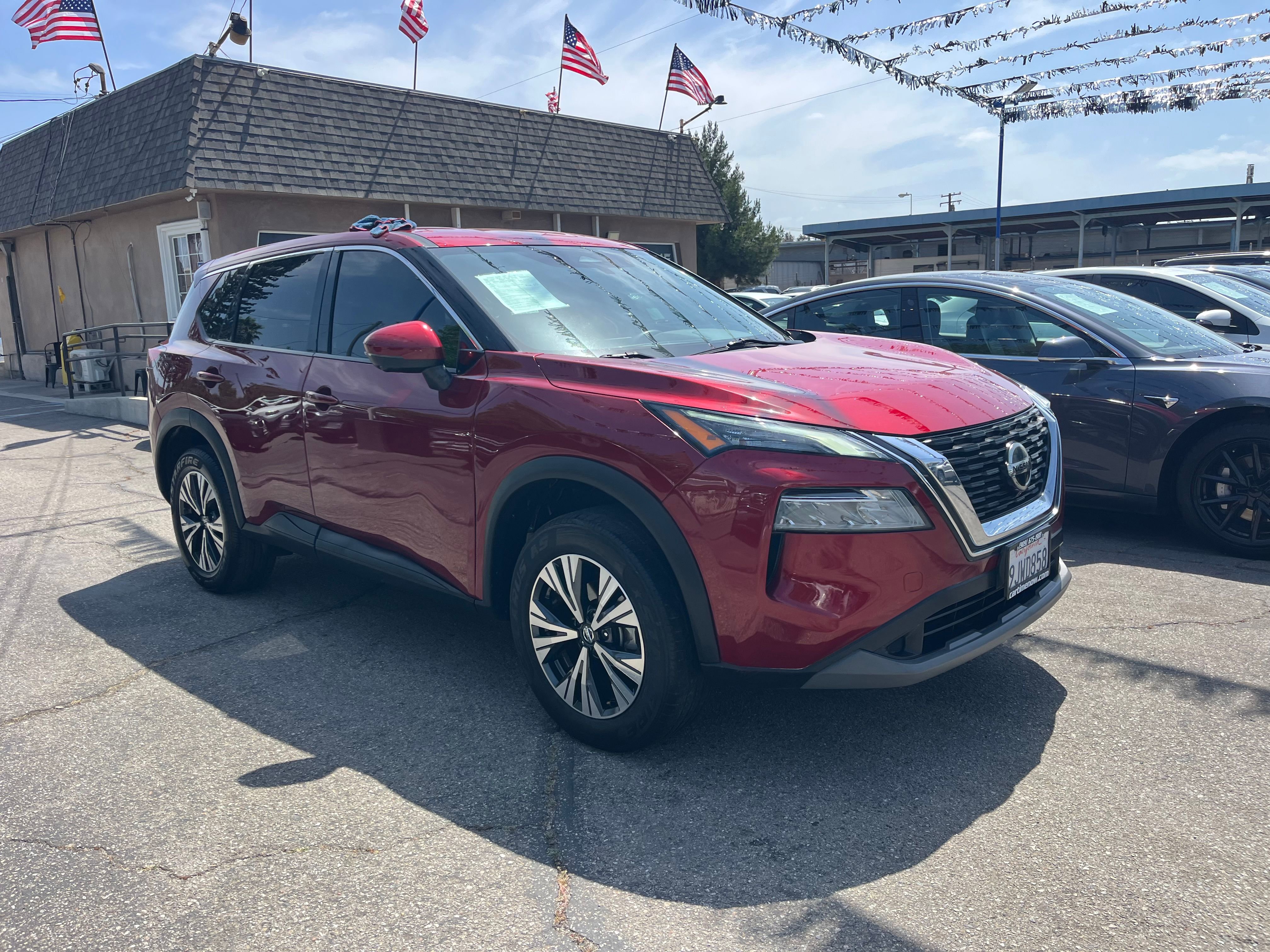 Vehicle image 8 of 67