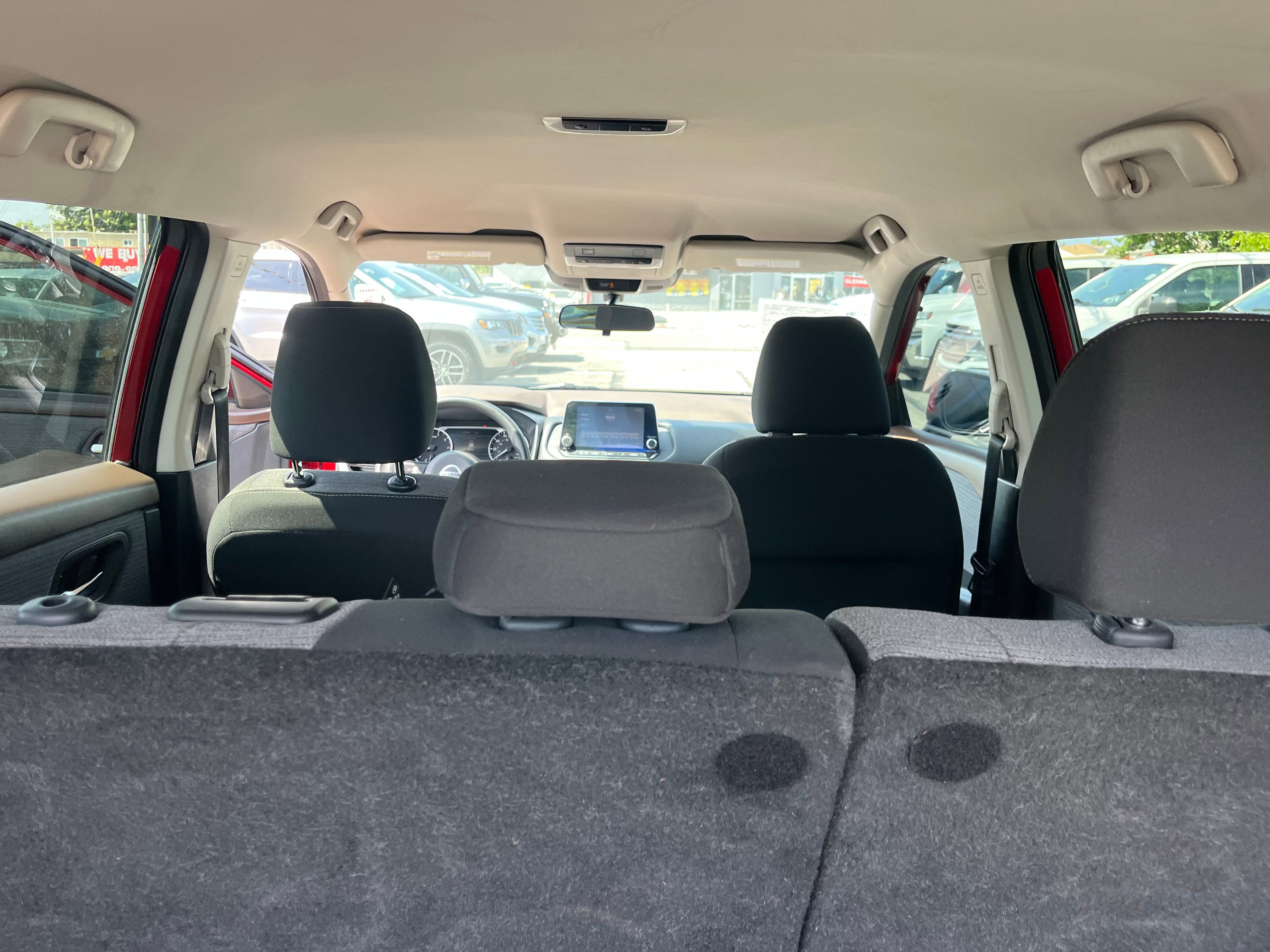 Vehicle image 25 of 67