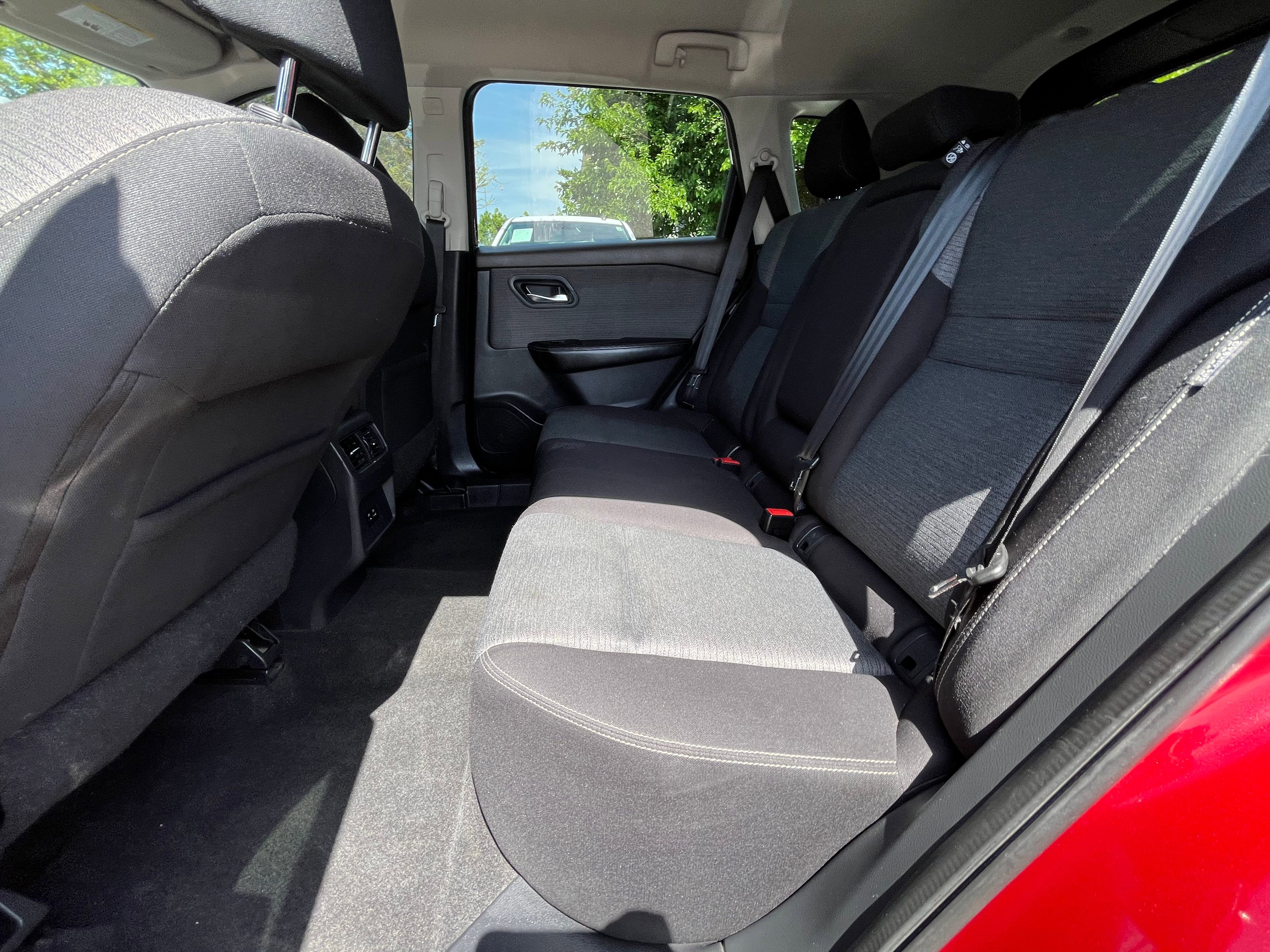 Vehicle image 64 of 67