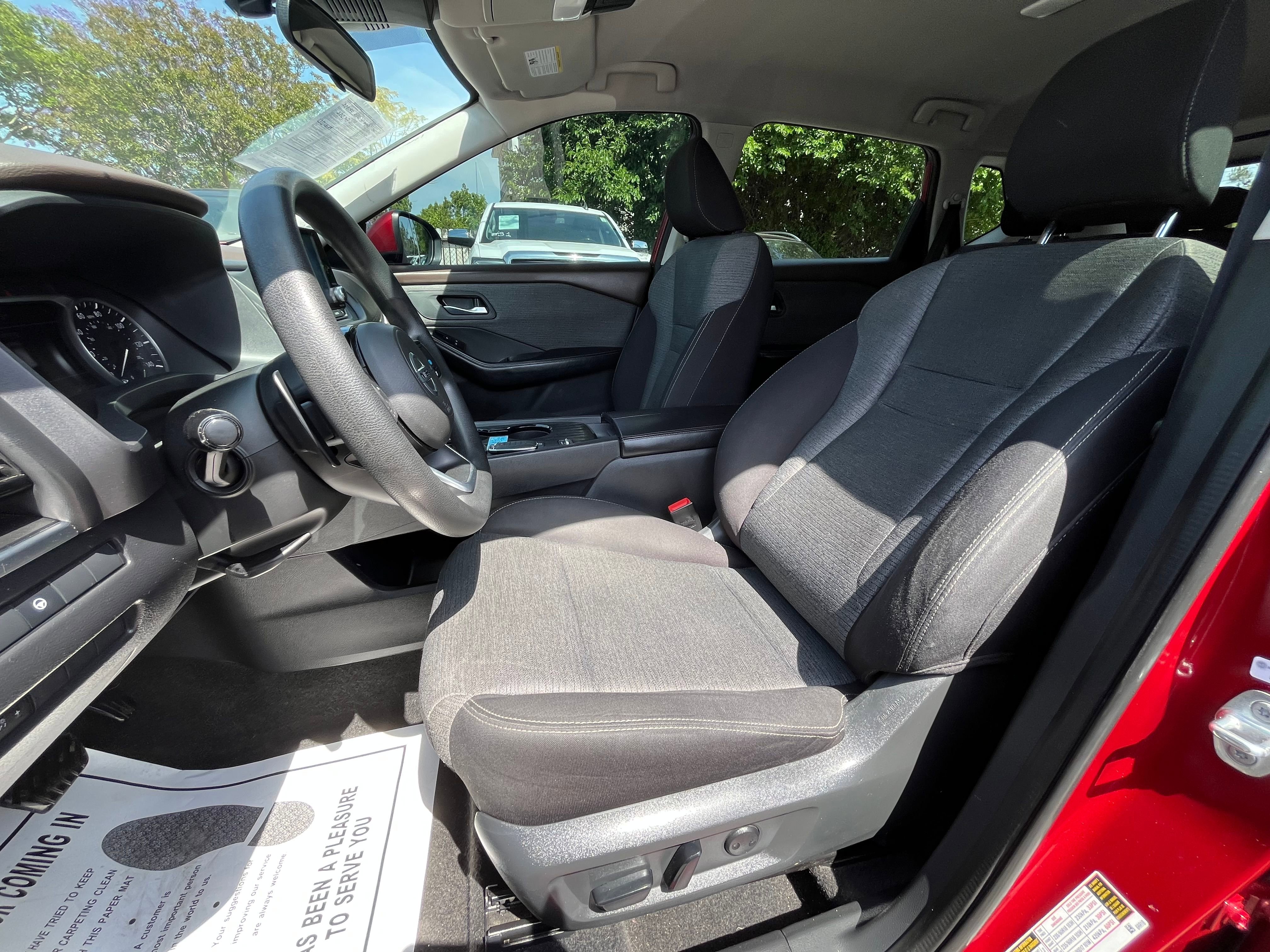 Vehicle image 61 of 67
