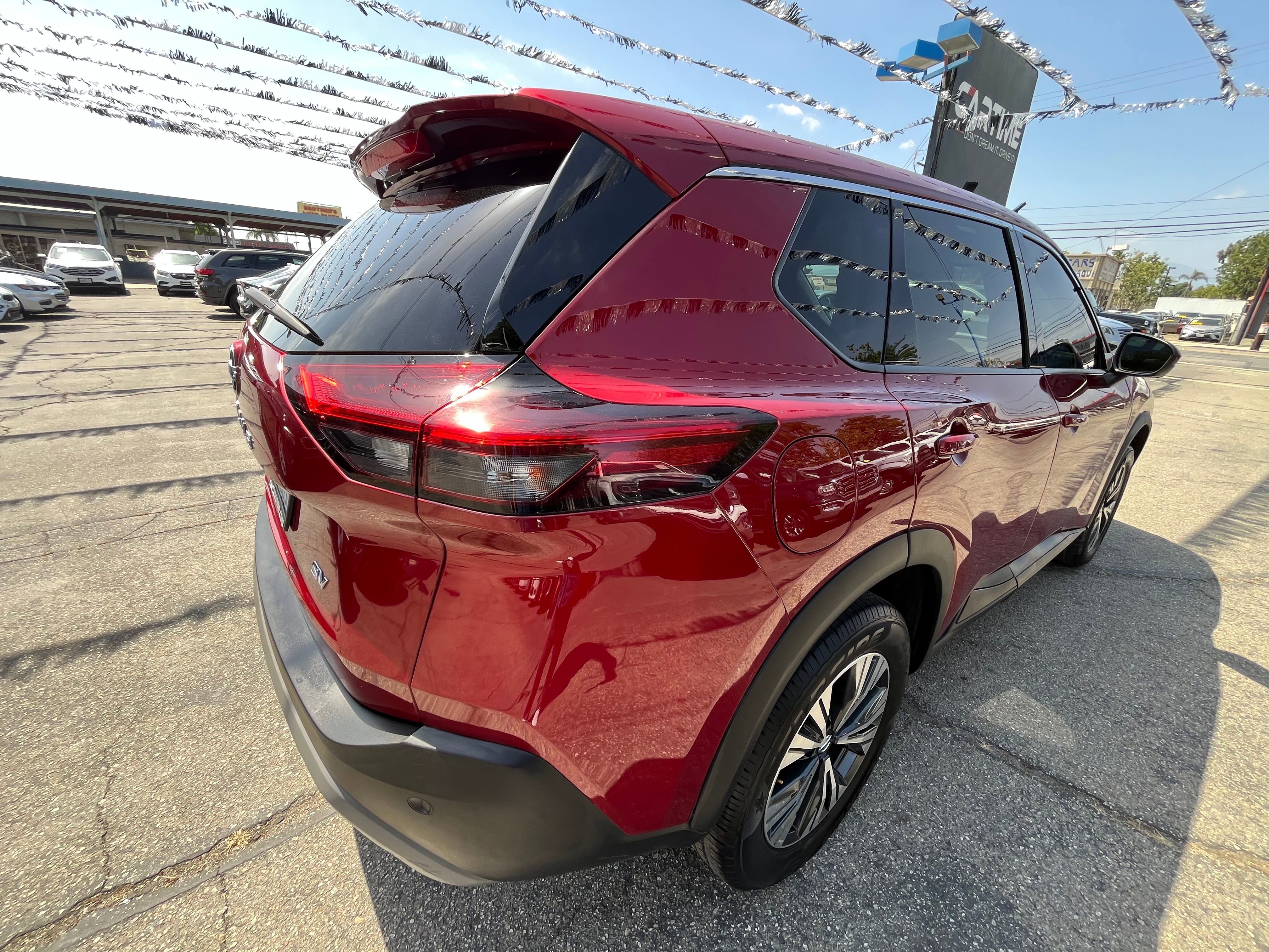 Vehicle image 14 of 67