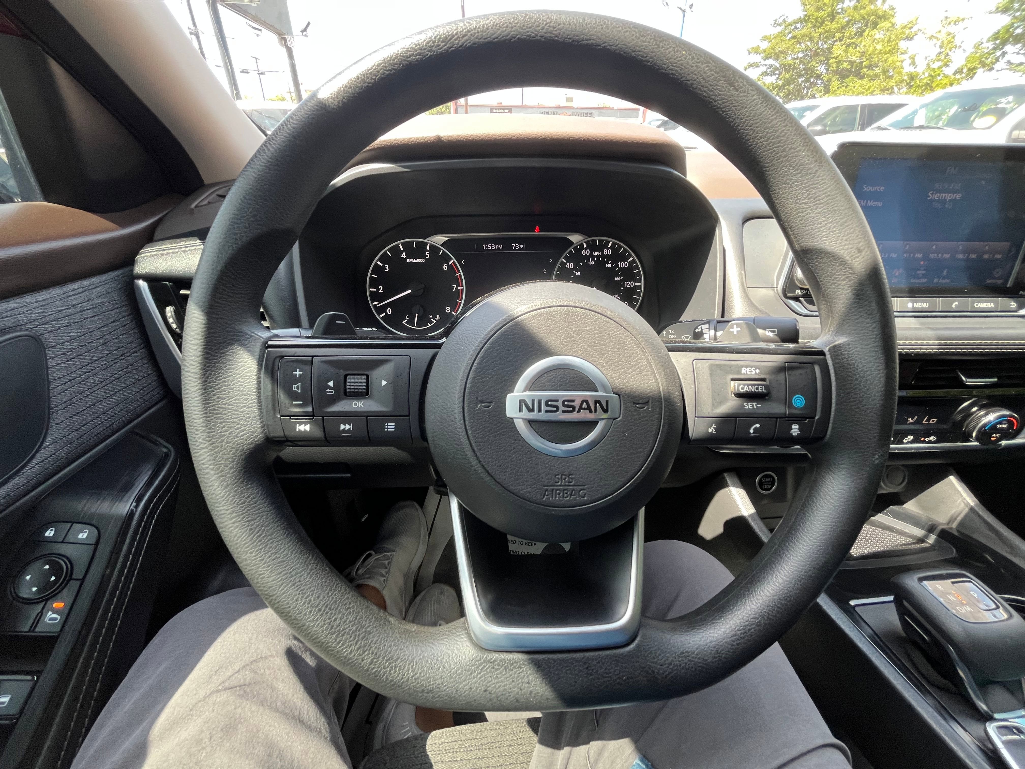 Vehicle image 56 of 67