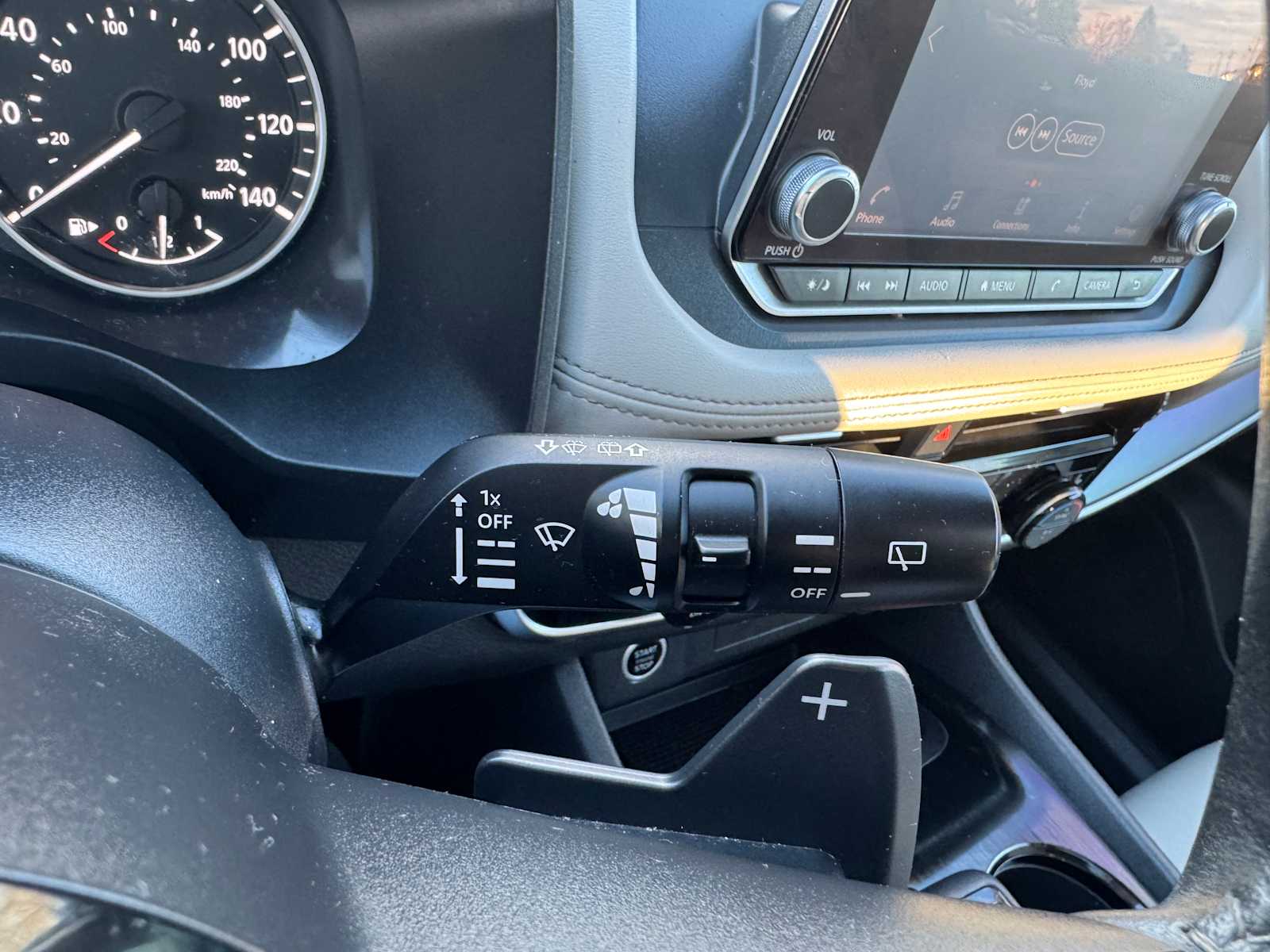 2021 Nissan Rogue SV Image 22 of 28