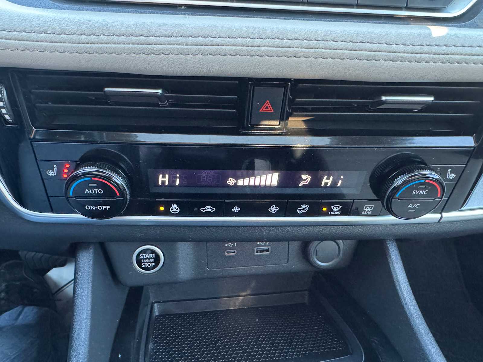 2021 Nissan Rogue SV Image 28 of 28