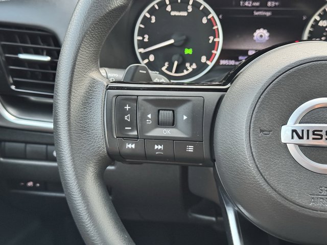 Vehicle image 16 of 28
