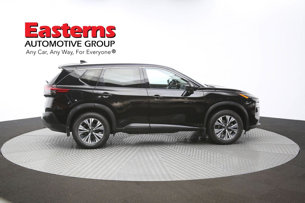 Vehicle image 18 of 62