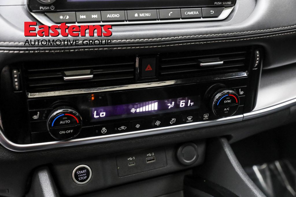Vehicle image 44 of 62