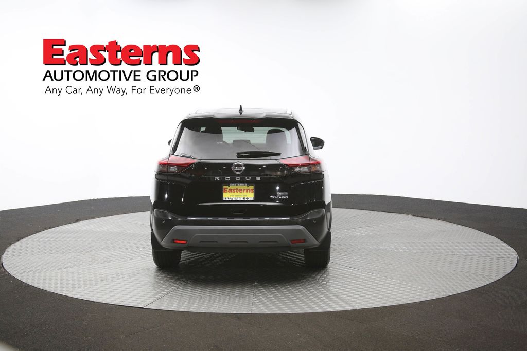 Vehicle image 27 of 62