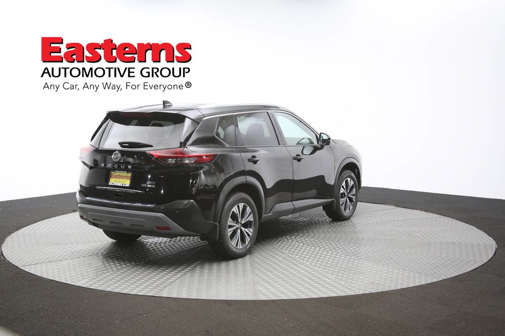 Vehicle image 23 of 62