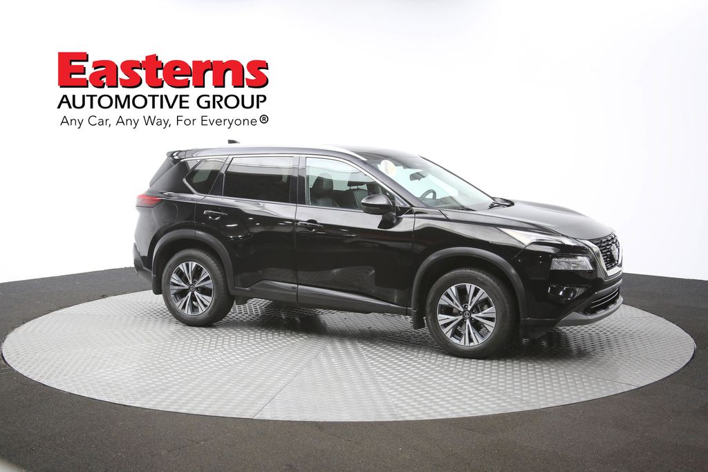 Vehicle image 10 of 62