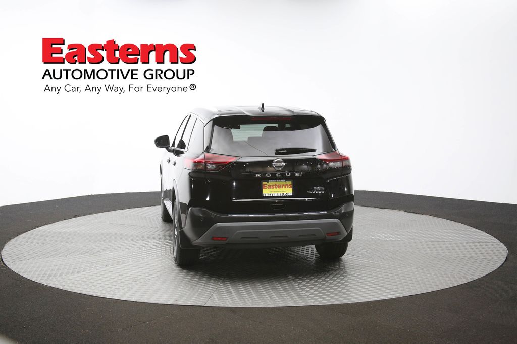 Vehicle image 32 of 62