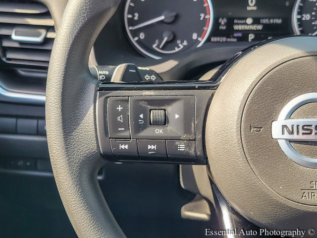 Vehicle image 14 of 34