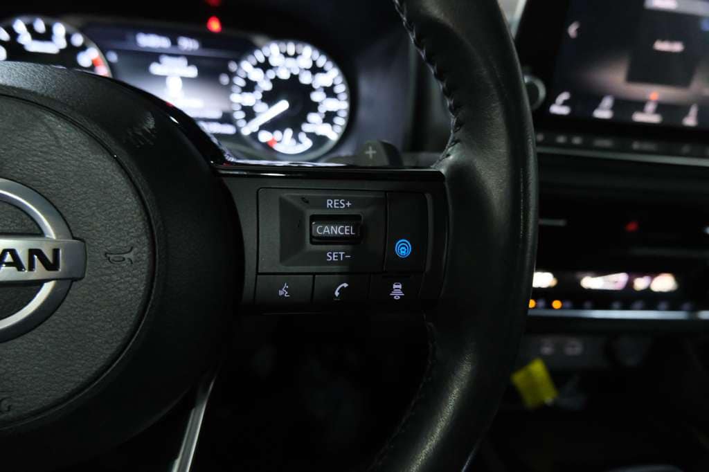 2021 Nissan Rogue SV Image 36 of 41