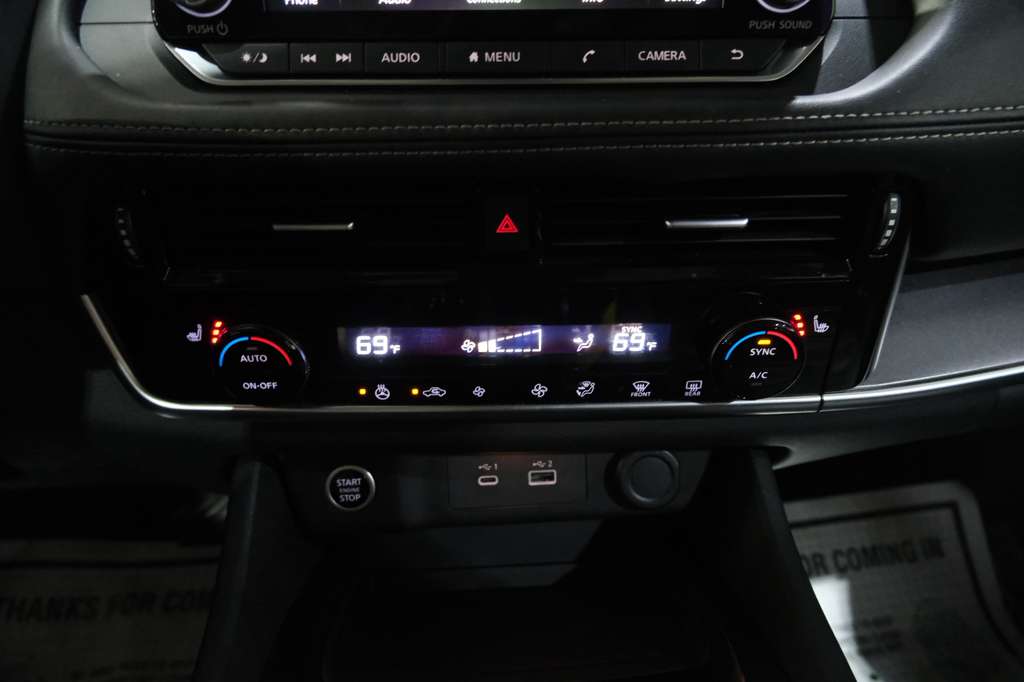 2021 Nissan Rogue SV Image 39 of 41