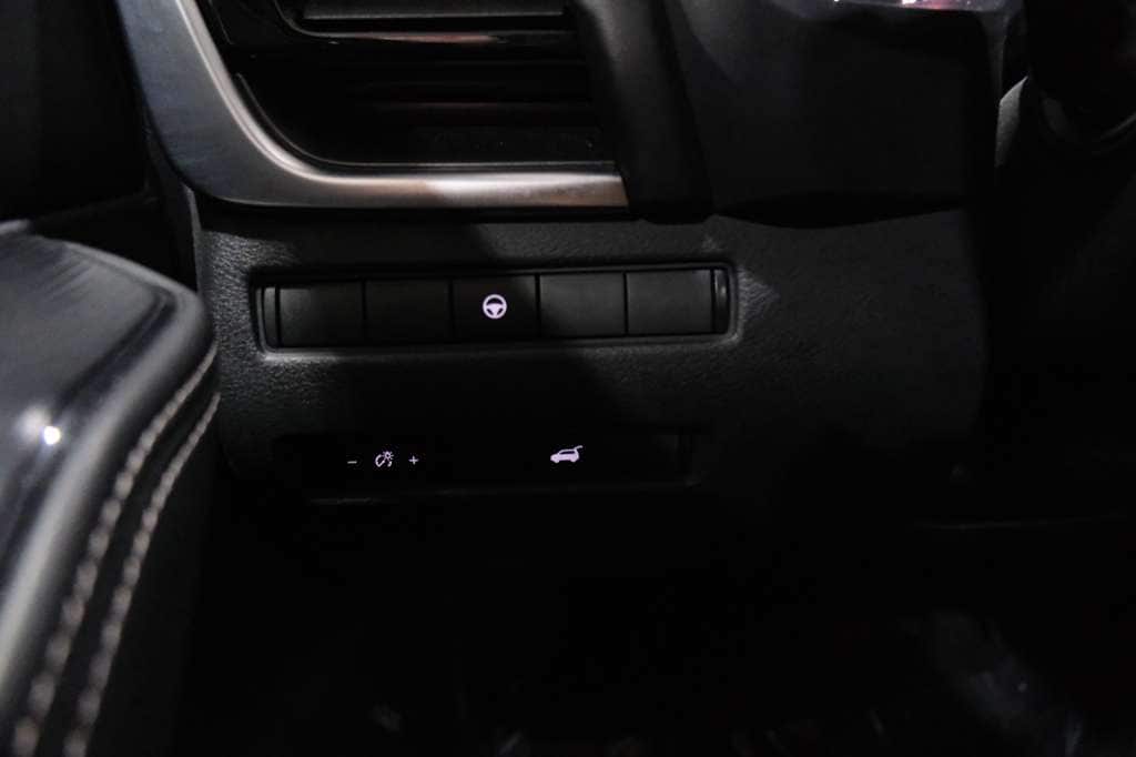 2021 Nissan Rogue SV Image 41 of 41