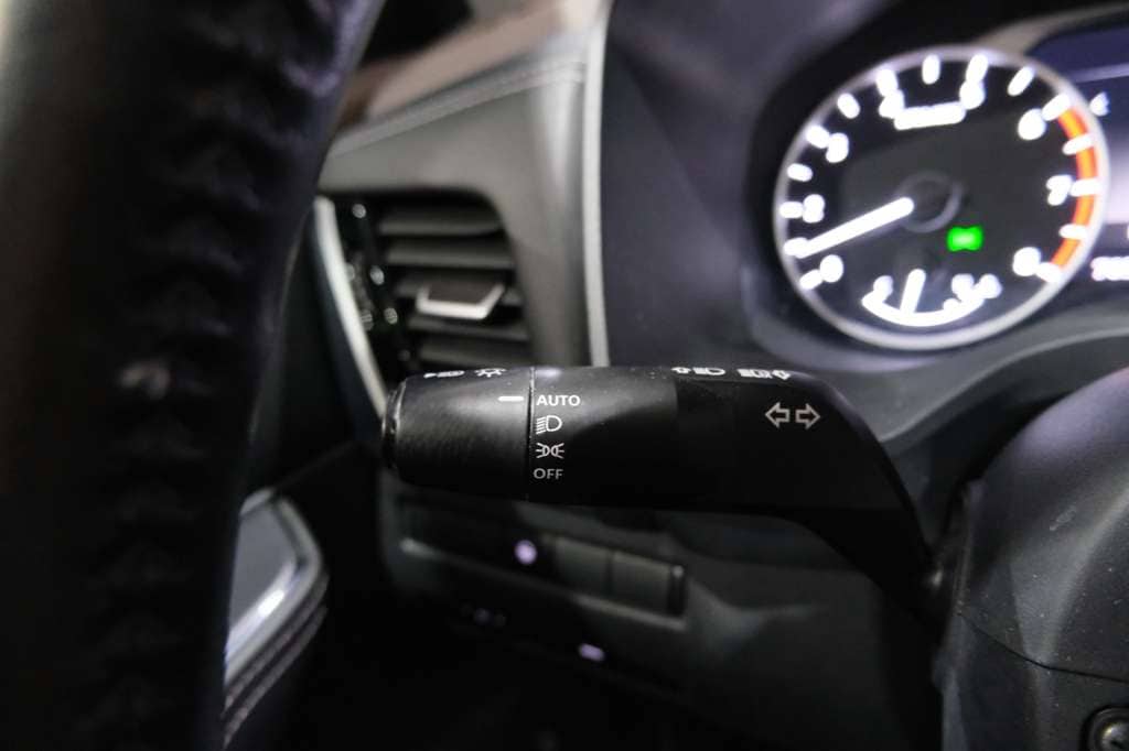 2021 Nissan Rogue SV Image 35 of 41