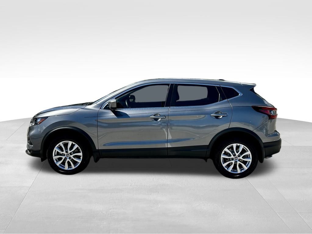 2021 Nissan Rogue Sport S Image 8 of 44
