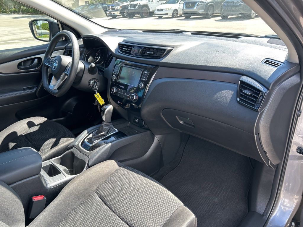 2021 Nissan Rogue Sport S Image 20 of 44