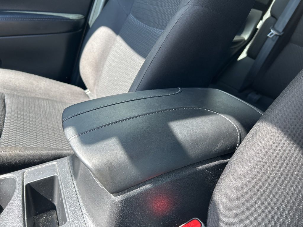 2021 Nissan Rogue Sport S Image 28 of 44