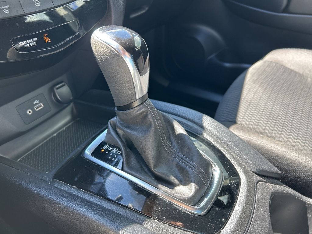 2021 Nissan Rogue Sport S Image 27 of 44