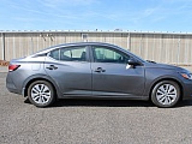 Vehicle image 5 of 30