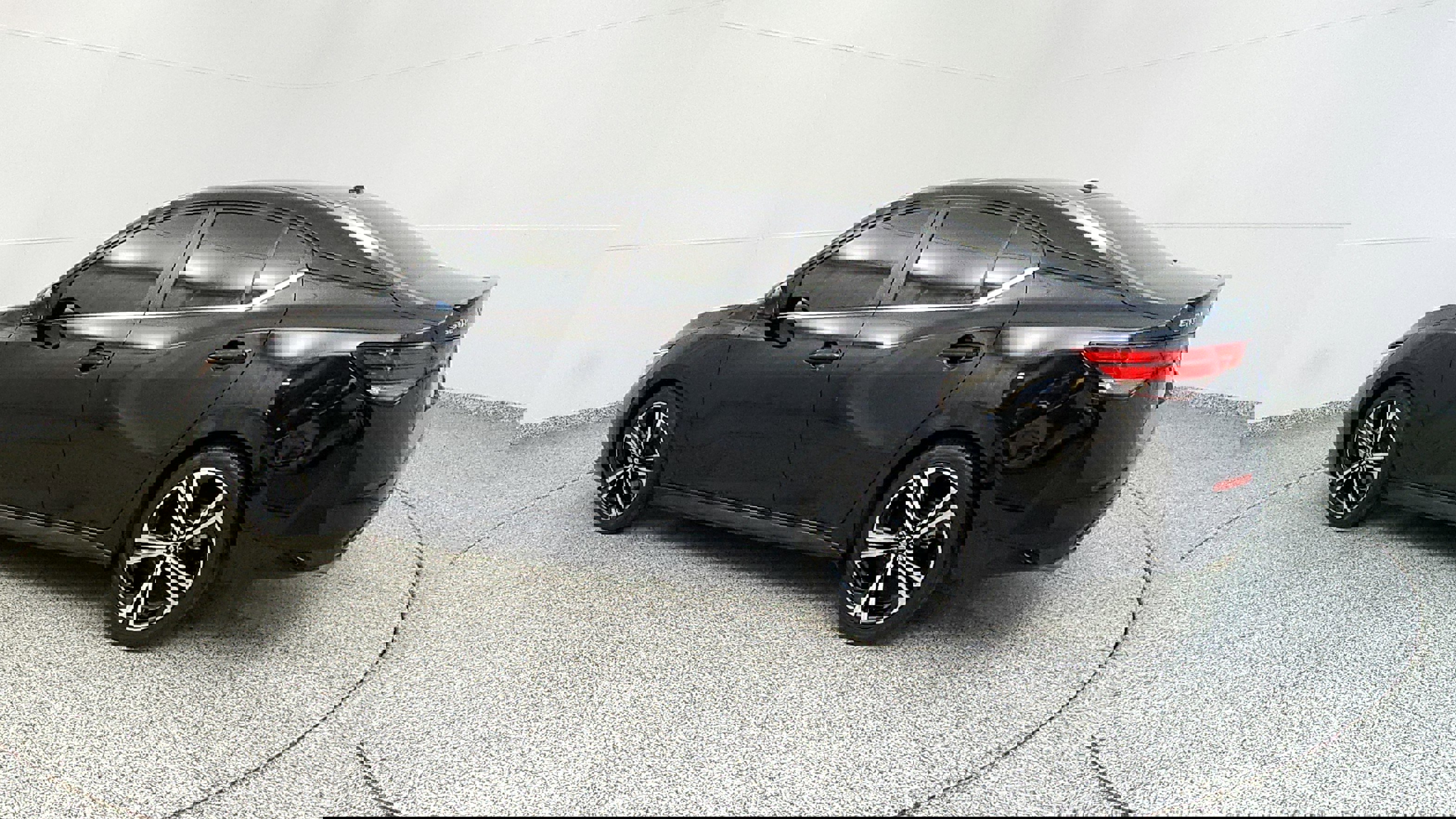 Vehicle image 14 of 49