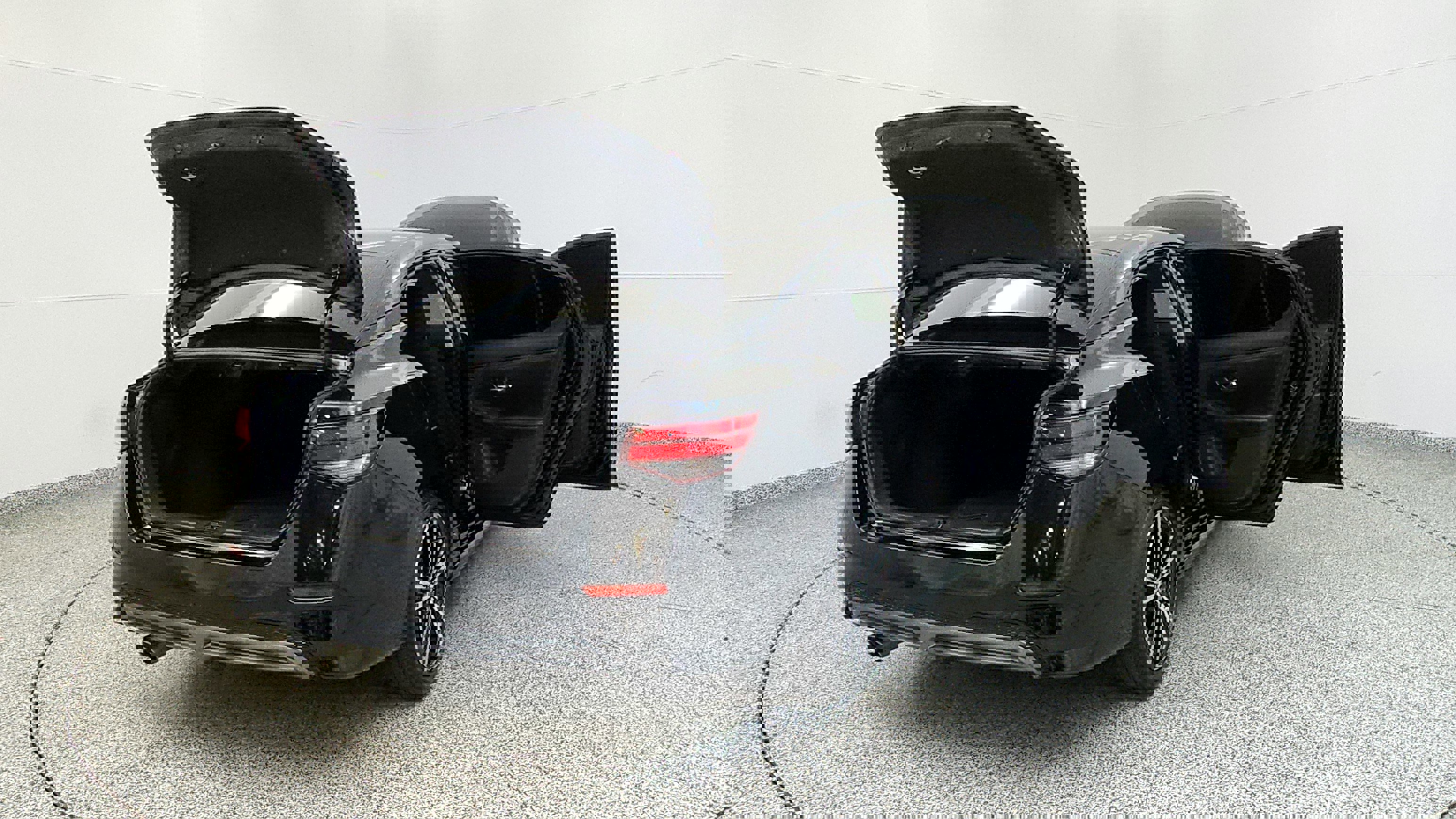 Vehicle image 18 of 49