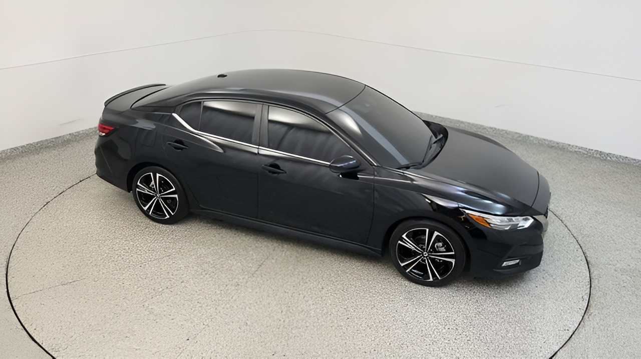 Vehicle image 40 of 49