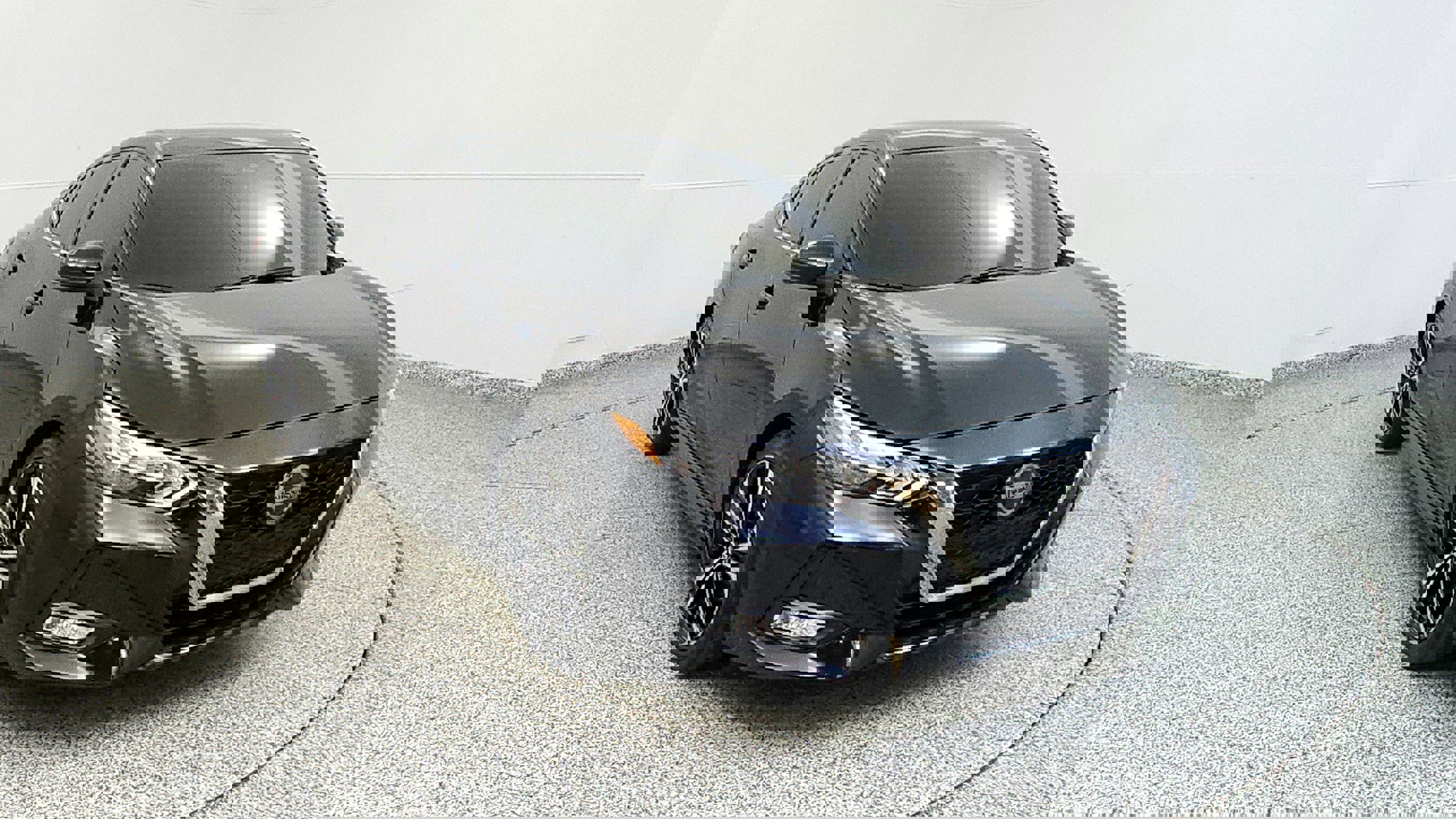Vehicle image 7 of 49