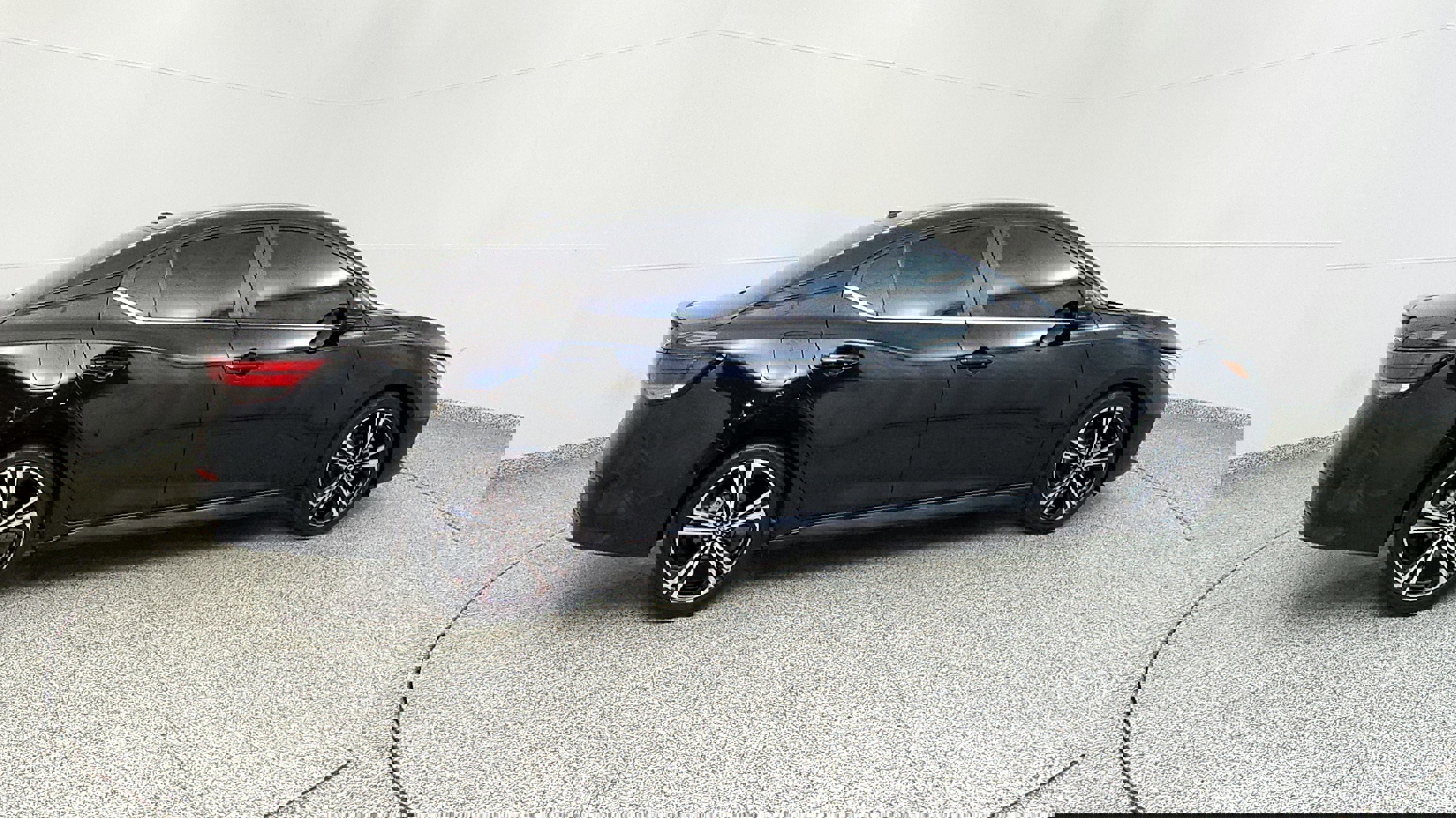 Vehicle image 10 of 49