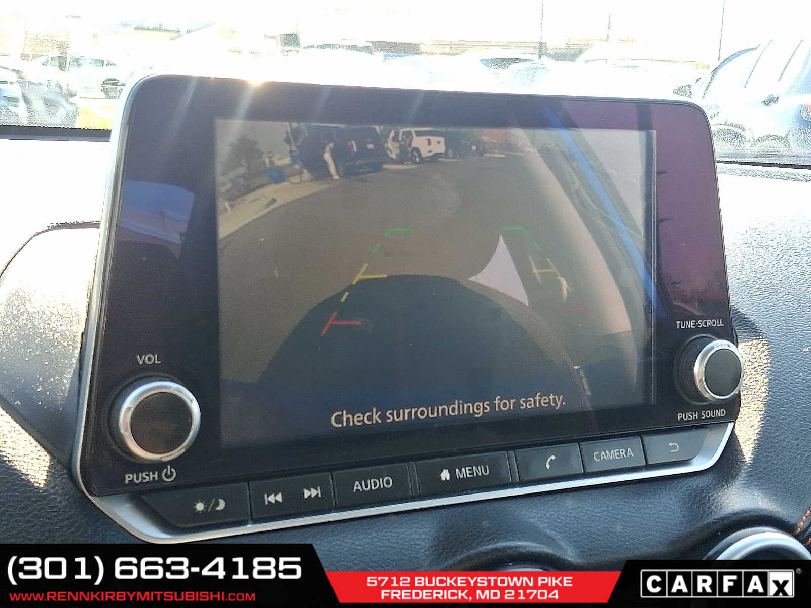 Vehicle image 17 of 30