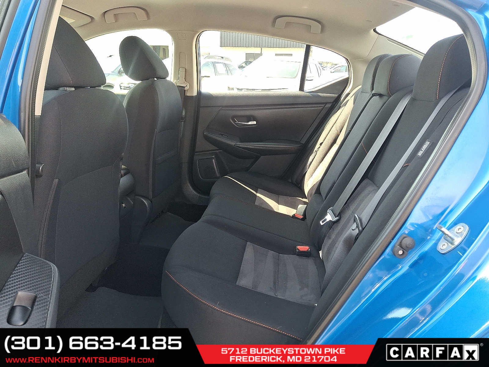Vehicle image 10 of 30