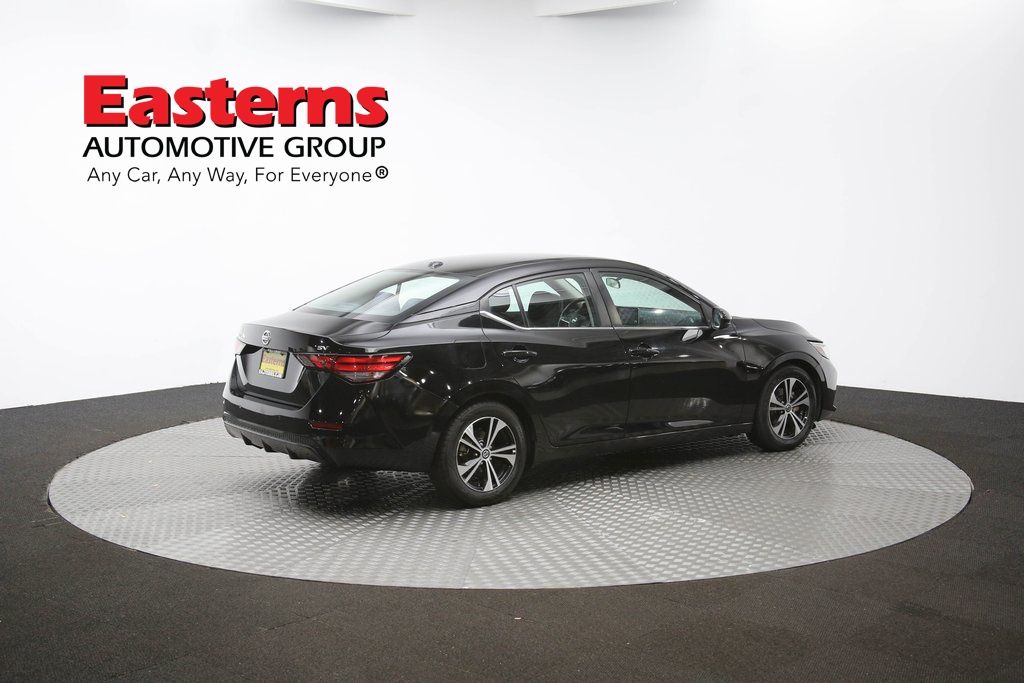 Vehicle image 17 of 60
