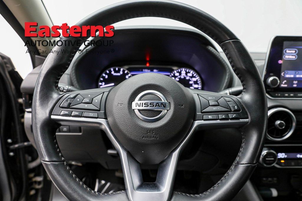 Vehicle image 40 of 60