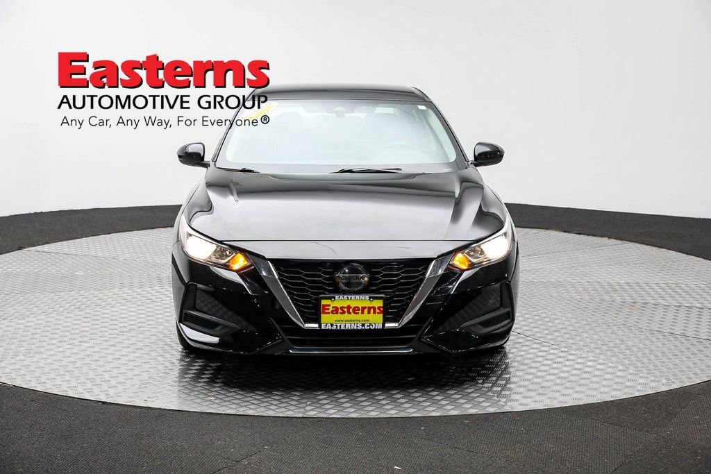 Vehicle image 4 of 60