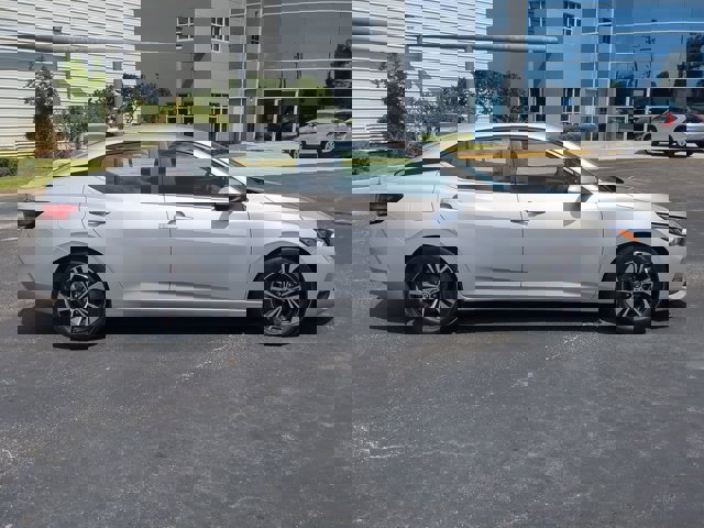 Vehicle image 5 of 36