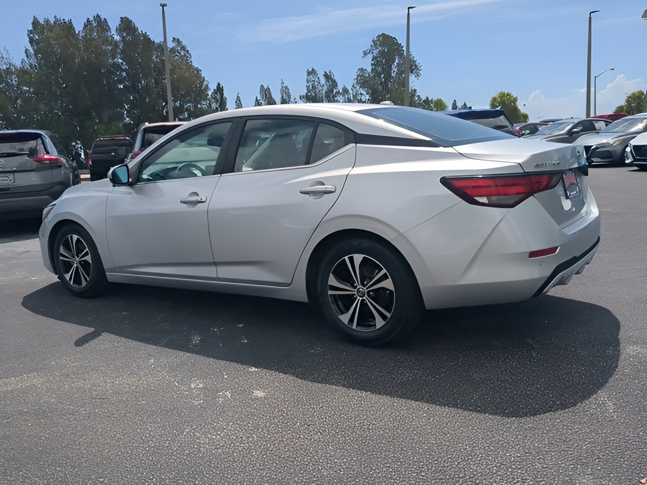 Vehicle image 35 of 36