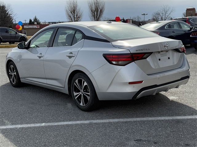 Vehicle image 7 of 23