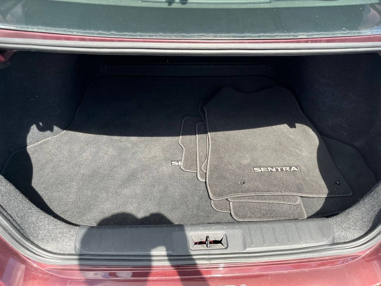 Vehicle image 19 of 44
