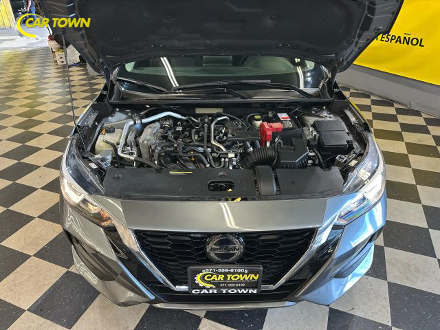 2021 Nissan Sentra SV Image 16 of 36