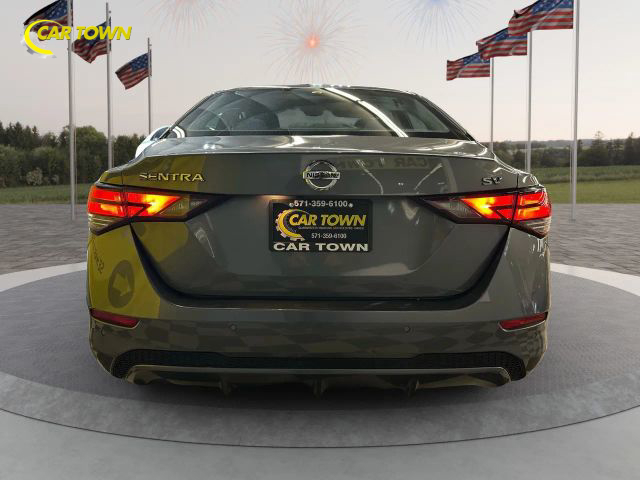 2021 Nissan Sentra SV Image 11 of 36