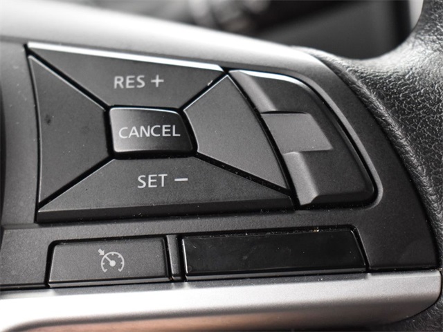 Vehicle image 45 of 48