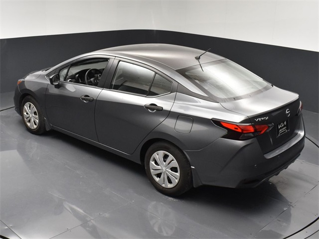 Vehicle image 23 of 48